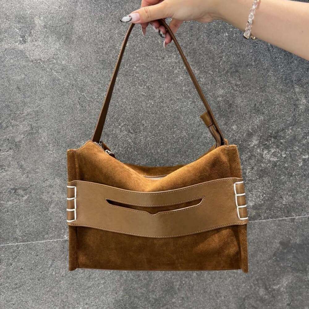 Luxury bag Niche Designer Genuine Leather Tote Large Capacity High End Feel Underarm Top Layer Cowhide Pillow Bag Crossbody for Women