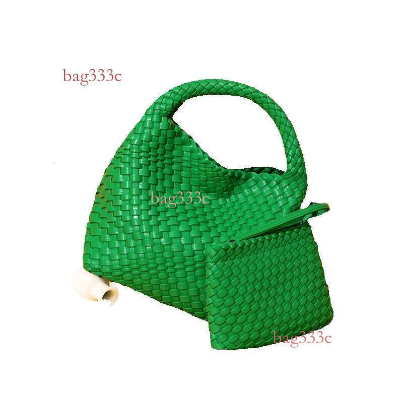 Unique Design Woven Handbag Basket Fashion Trendy Single Shoulder Crossbody Summer Versatile Women's Bag Cowhide Woven Bag