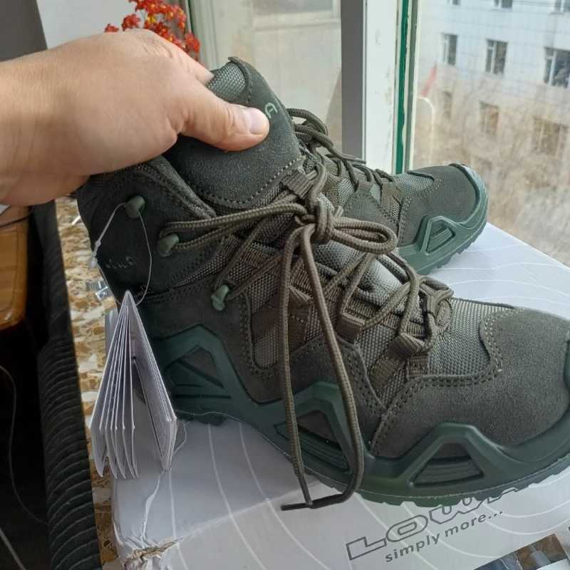 2025 New Climbing Shoes For Men Anti Slip Outdoor Hiking Shoes Mens Designer Climbing Shoe Mountain Shoes Man Camping Shoe C251014