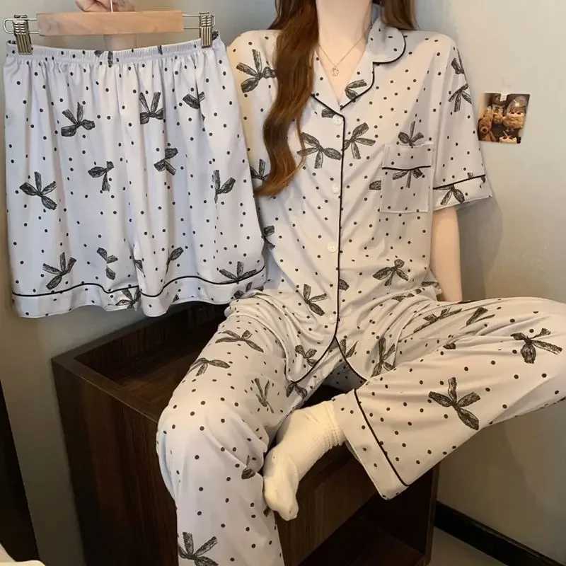 New Pajamas Female Summer Fashion Print ShortSleeved Homewear Suit Korean Cartoon Sweet and Lovely Ladies Homewear 3 PC PajamasT251014