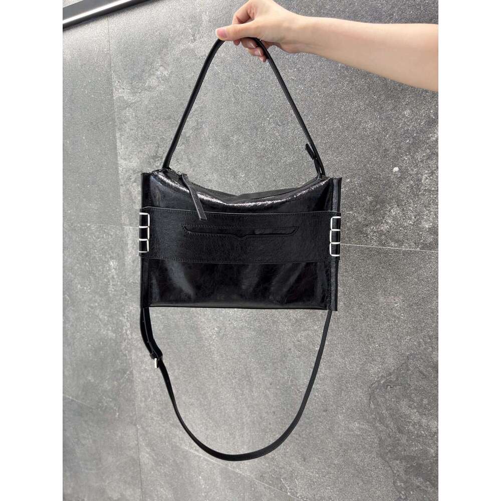 Luxury bag Niche Designer Genuine Leather Tote Large Capacity High End Feel Underarm Top Layer Cowhide Pillow Bag Crossbody for Women