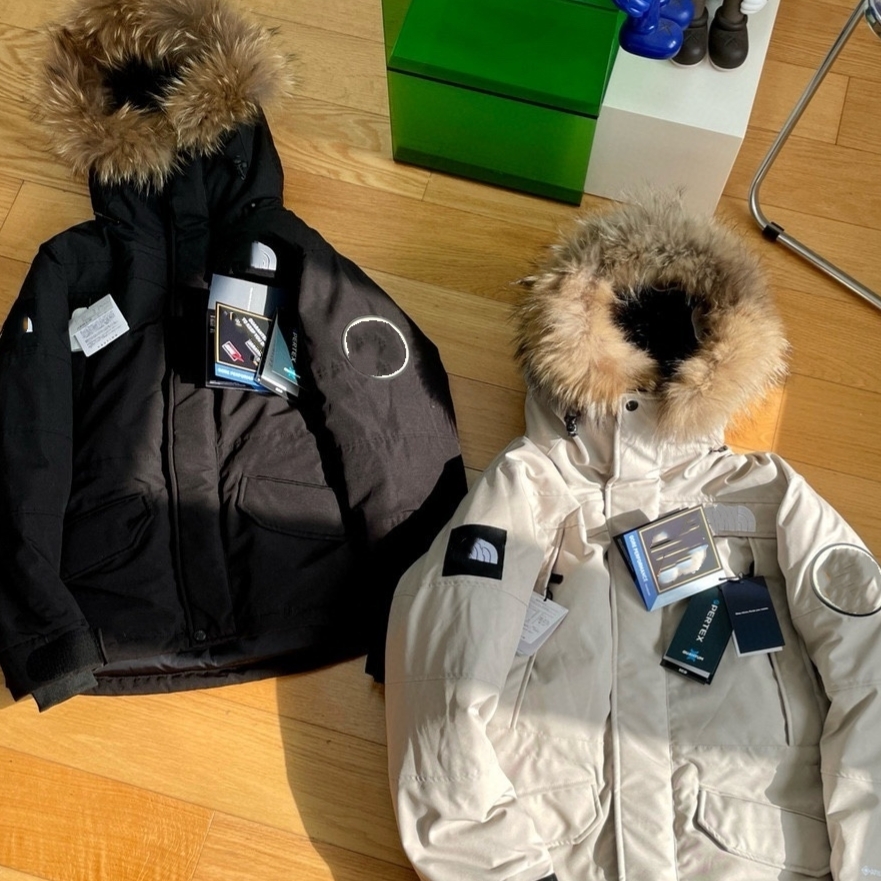 Designer Down Jacke… - image