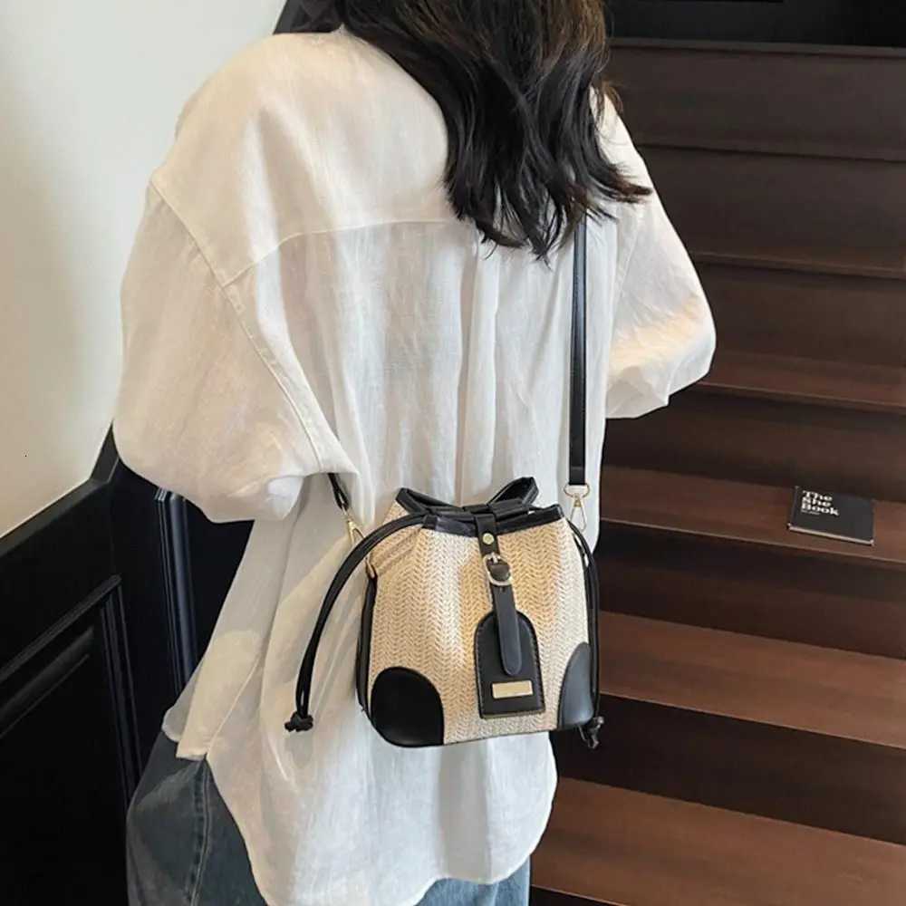 Fi Large Capacity Shoder Bags Vintage Simple Crossbody Bags Mtifunctial Casual Bucket Bag Beach D251014