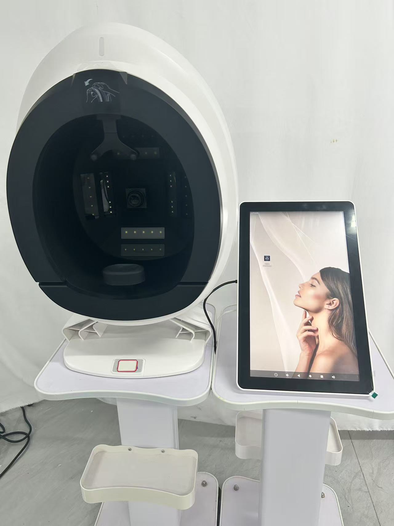 15.6 inch New 3D Facial Skin Analyzer Machine Skin Analyzer Facial Machine 8 Light Spectrum Skin Analysis Scanner