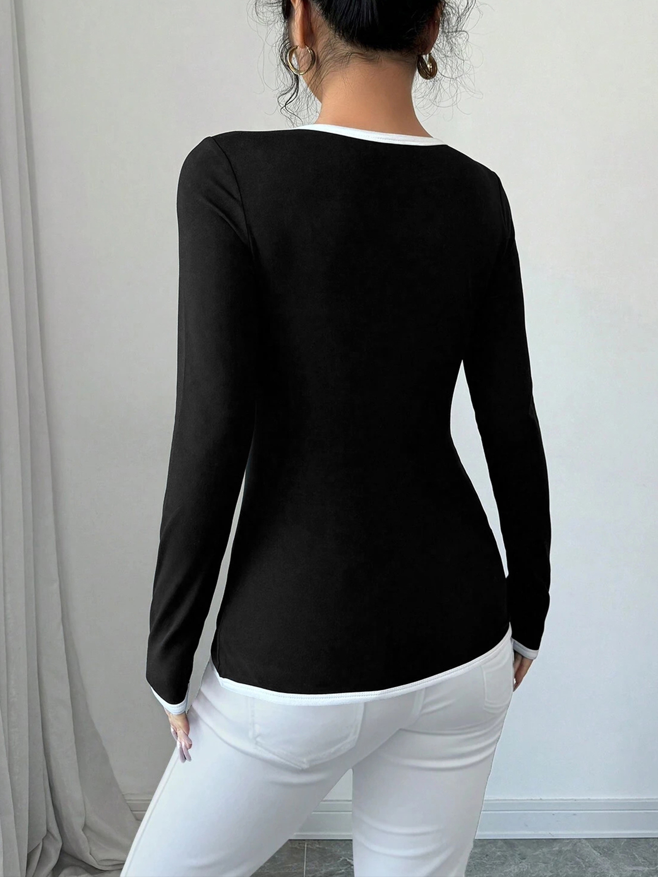 Women's Autumn French Elegant Black & White Contrast Long-Sleeve T-Shirt - Casual & Versatile Top-SZ25128