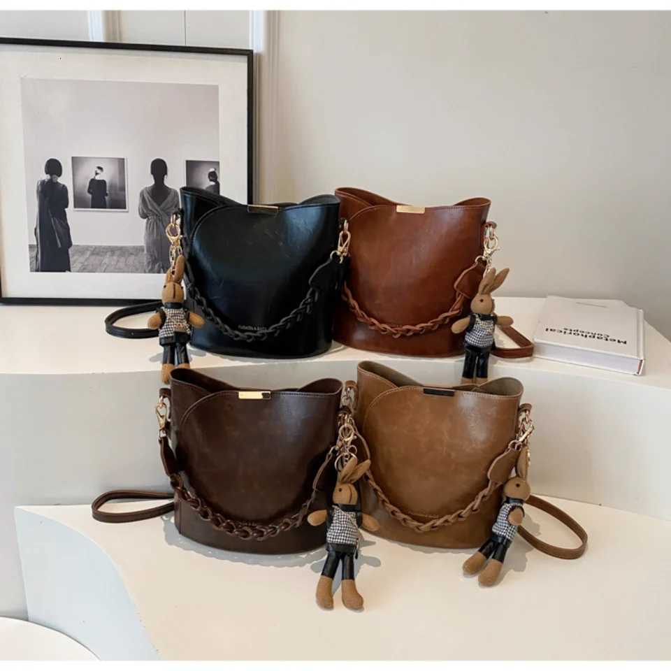 Wen Vintage Shoder Bag Fiable Bucket Crossbody Bags New Casual Wen Mini Crossbody Bag Versatile PU Leather Handbag D251014