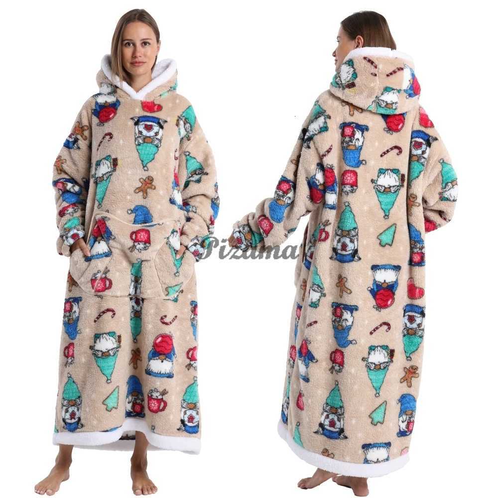Christmas Super Long Flannel Blanket Coldproof Nightgown Pyjamas Sleeves Winter Hoodies Sweatshirt Women Men Pullover Fleece Y251013