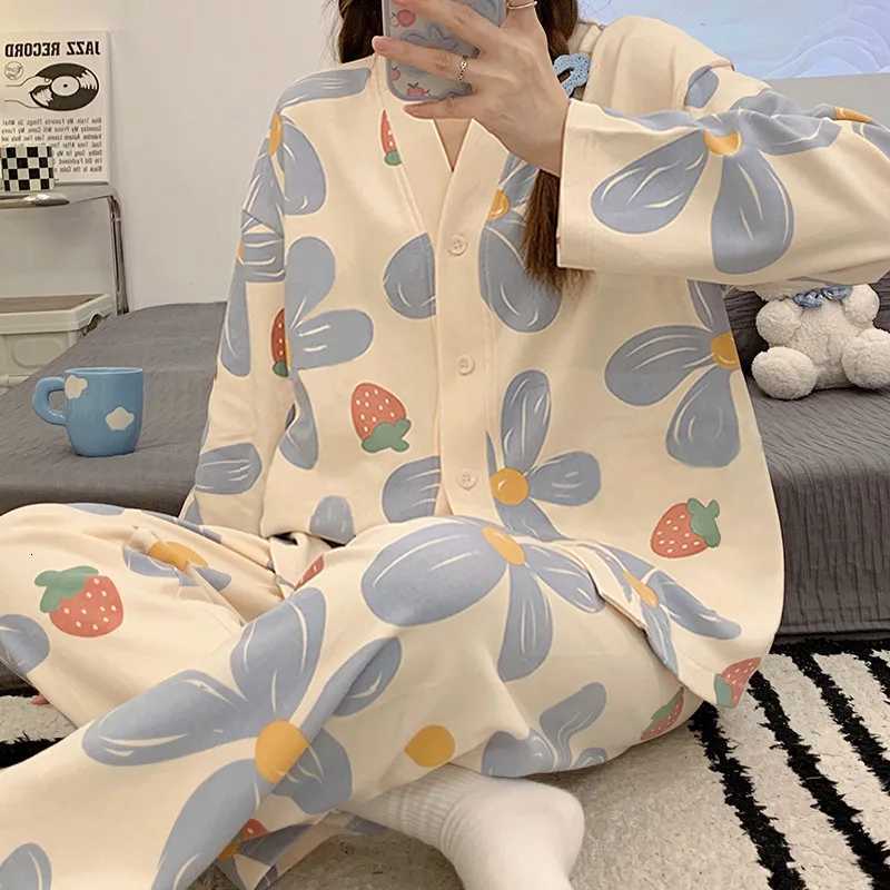2024 Spring and Autumn Milk Silk Pajamas Women Cardigan VNeck Long Sleeve Long Pants Thin Section Polka Dot Printed Homewear SeT251014