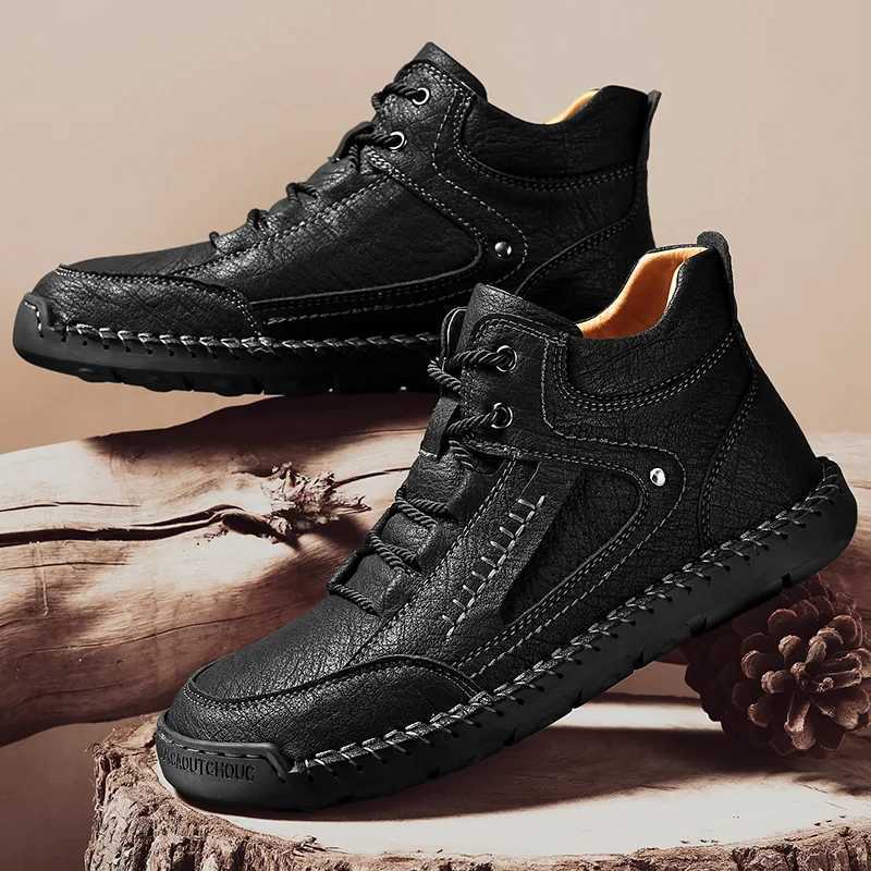 Hot Sale High Quality Casual Leather Ankle Boot Men 2024 New Outdoor Antiskid Sneakers Luxury Winter Fur Plush Motorcycle Boots C251014