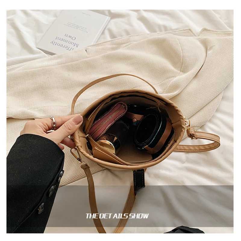 Summer New Versatile Woven Shoder Bag Highend Messenger Bag Portable Fi Casual Wens Bucket Bag D251014