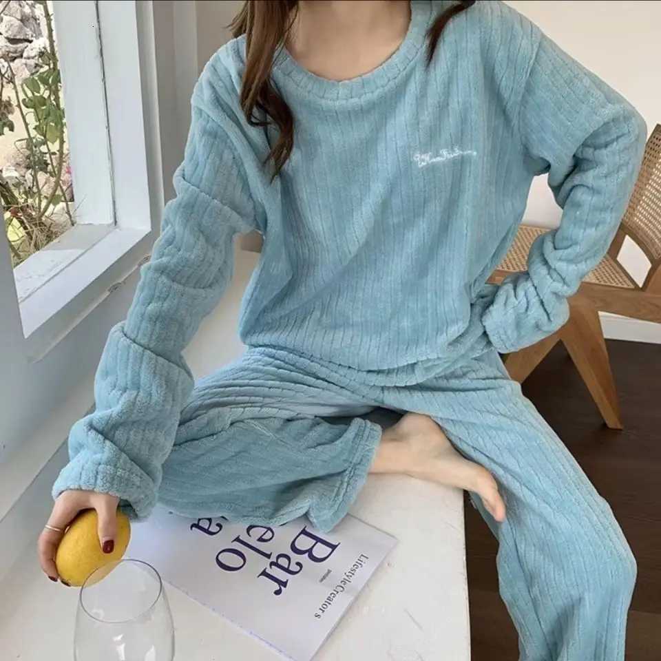 Women Coral Fleece Pajamas Set Winter Flannel Homewear Outfit Loungewear Sleepwear Cozy Warm House Dress Casual Wear Y251013