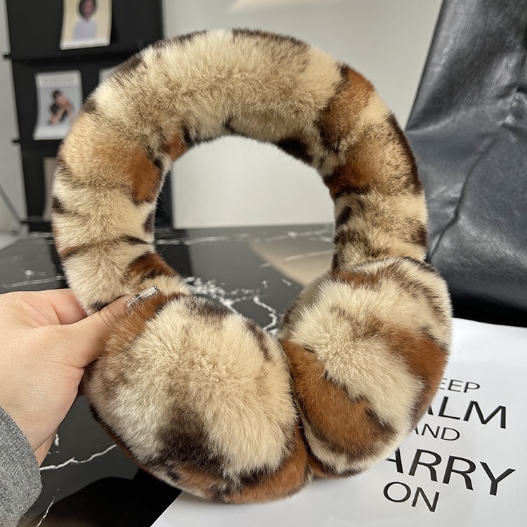 Female fur earmuffs winter earmuffs soft and warm cables genuine Rex rabbit earmuffs for cold weather 241127