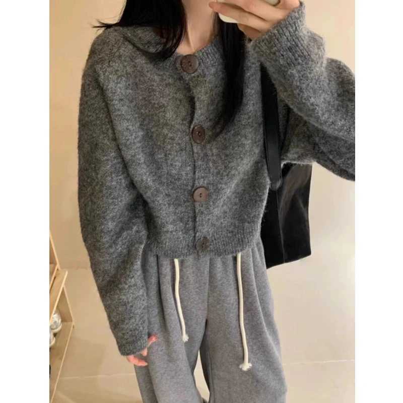 Korean Soft Sweater Jaet Autumn Winter New Loose Button Womens Cardigan Top Casual One Long Sved Knitted Cardigan W251014