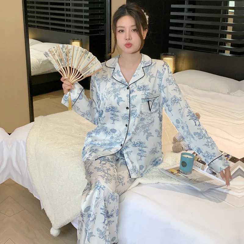 Womens New Arrival SilkFeel IceSilk Lightweight LongSleeve Pajama Set TwoPiece Comfortable Homewear SuitT251014