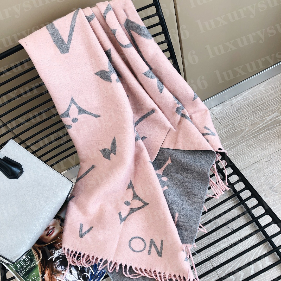 Designer scarf for womens classic style women Luxury scarf Winter Long shwals Size 180*65cm Multiple styles Warmer Printing Letter Wool scarf