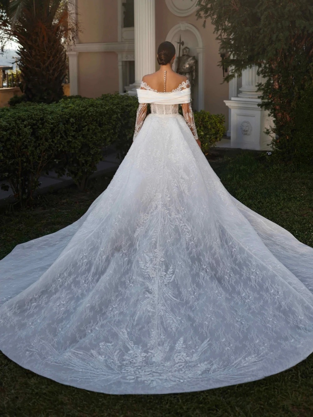 Fashion Wedding Dresses O Neck Sequins Bridal Gowns with Overskirts Appliques Long Sleeves Mermaid Customized Vestidos De Novia Plus Size
