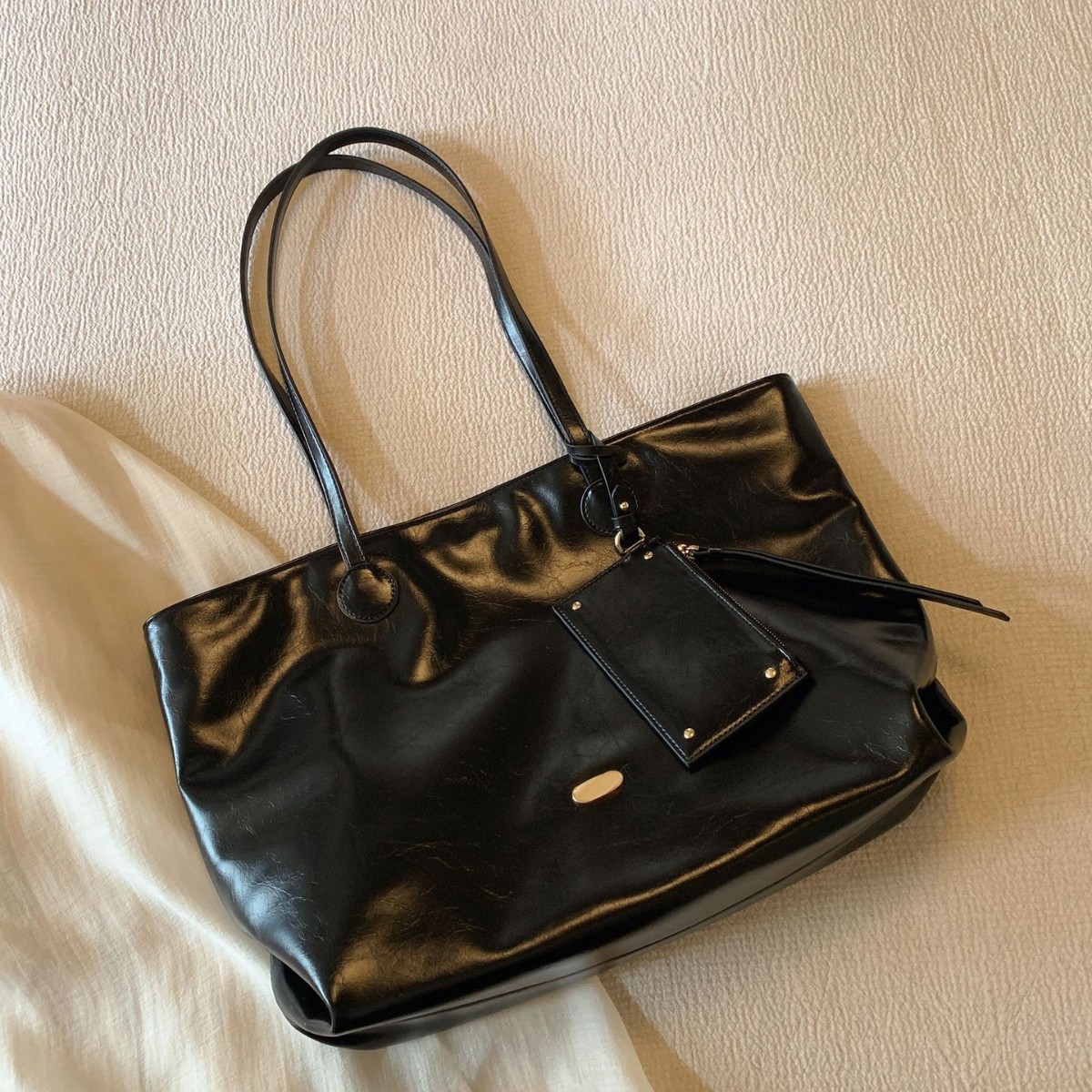 Large Capacity Handbag for Women Summer New Korean Version Simple Single Shoulder Underarm Bag Casual Commuter Tote Bag Shoulder bag tote bag