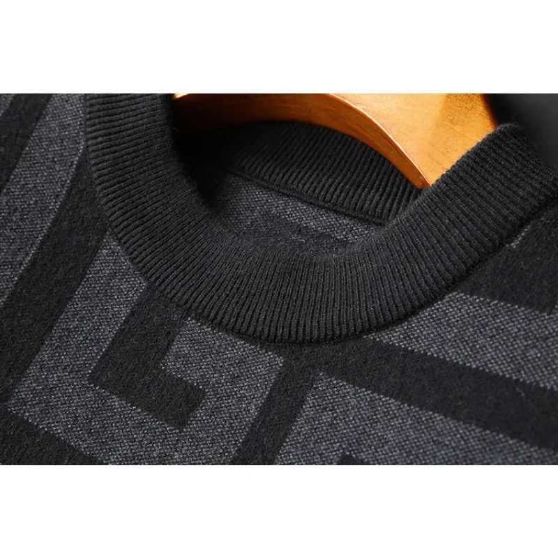 New Arrival Wool Pullover Mens Sweaters Luxury Long Sleeve Computer Knitted Round Collar Casual Geometric Male Sweaters 4XL J251015