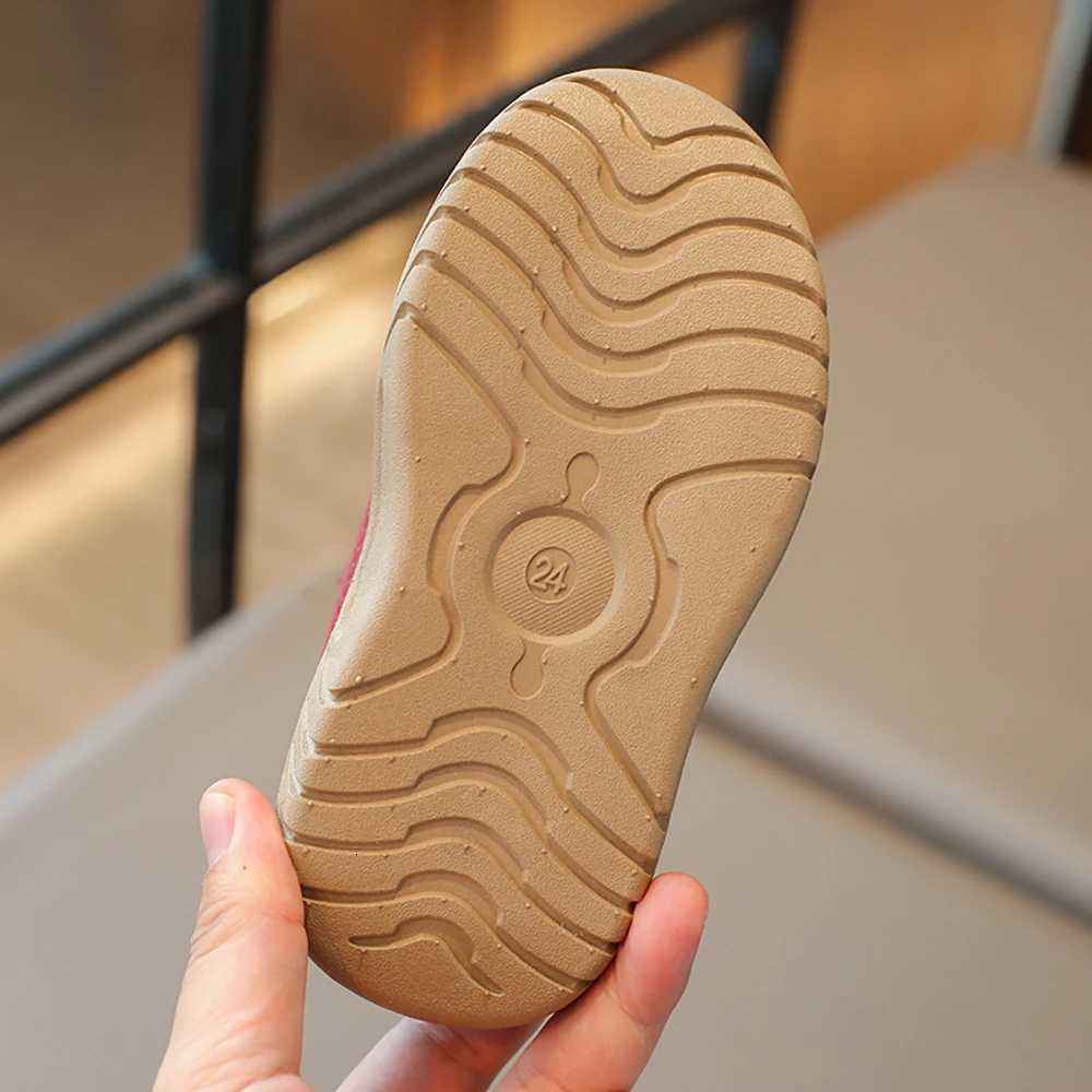 Winter Plush Boots For Children PU Leather Waterproof Boys Girls Snow Boots Waterproof Antislippery Kids Boots Warm ShoesT251015