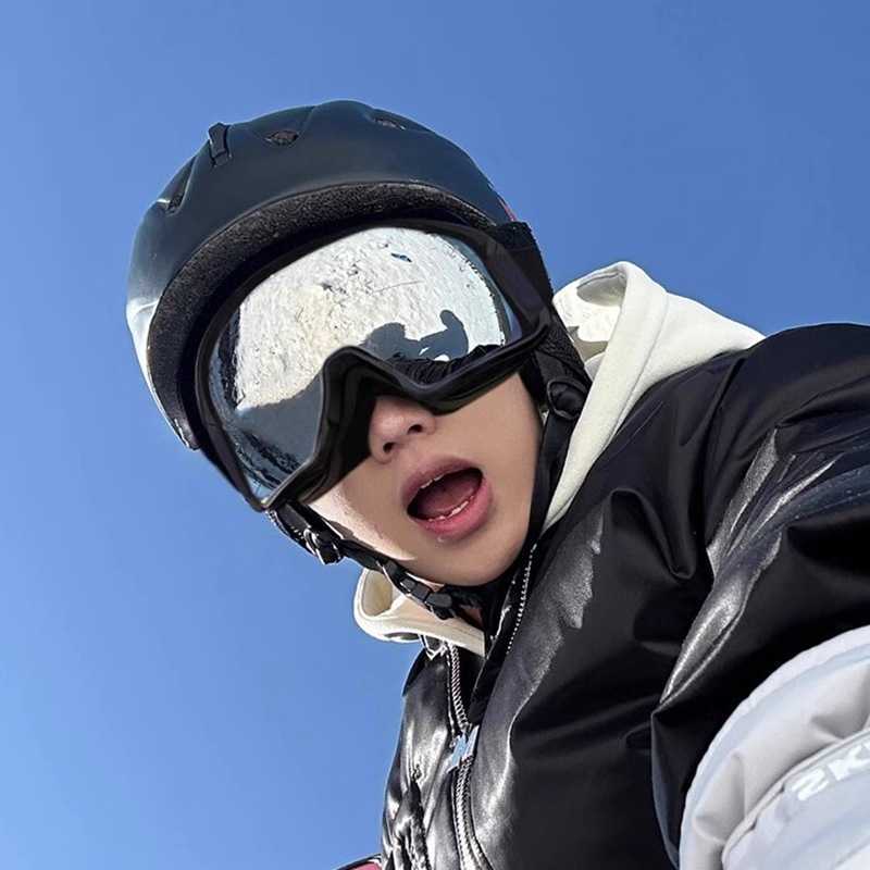 Ski Climbing Goggles for Both Men and Women Riding Motorcycles Windproof and Anti Glare Glasses Outdoor Sports Snow Sunglasses H251015 001