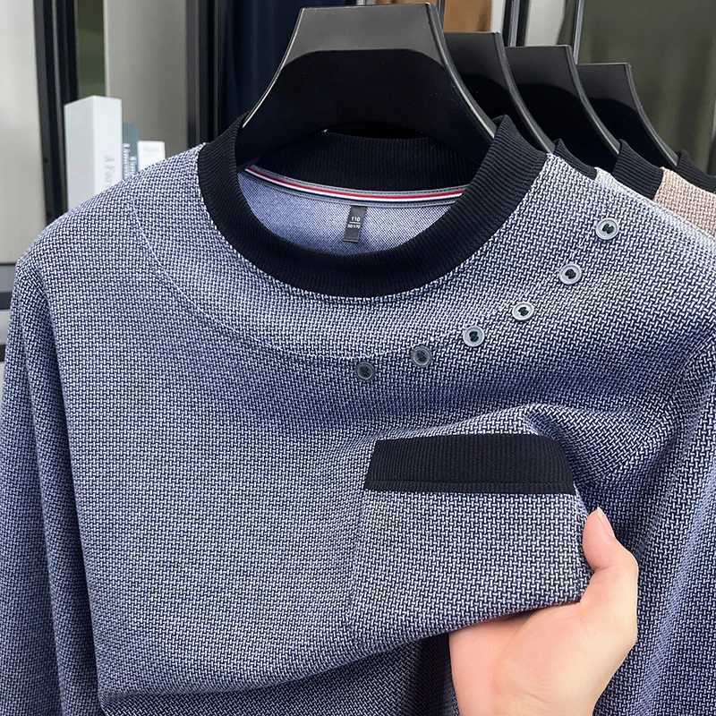 Design Quality Mens Knitted Sweater ONeck Solid Color Simple Pocket Pullover Autumn Winter Versatile Casual Menswear J251015