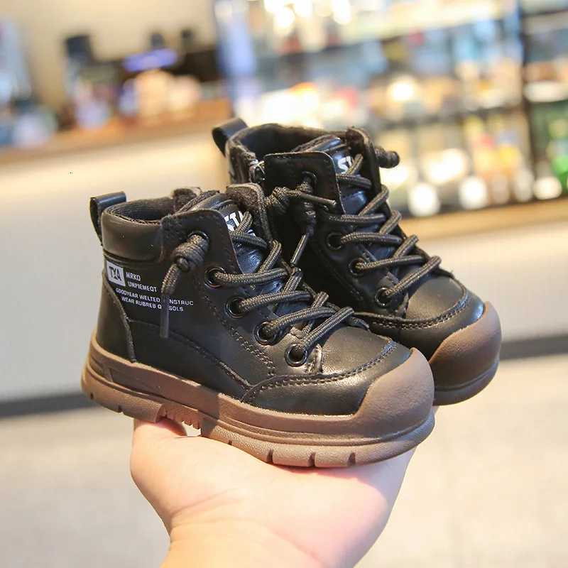 Children Shoes New Antiskid Thick Soled Winter Cotton Inserts Boots Trendy Warm Plush Girl Sneakers Soft Sole Campus Dress BootsT251015