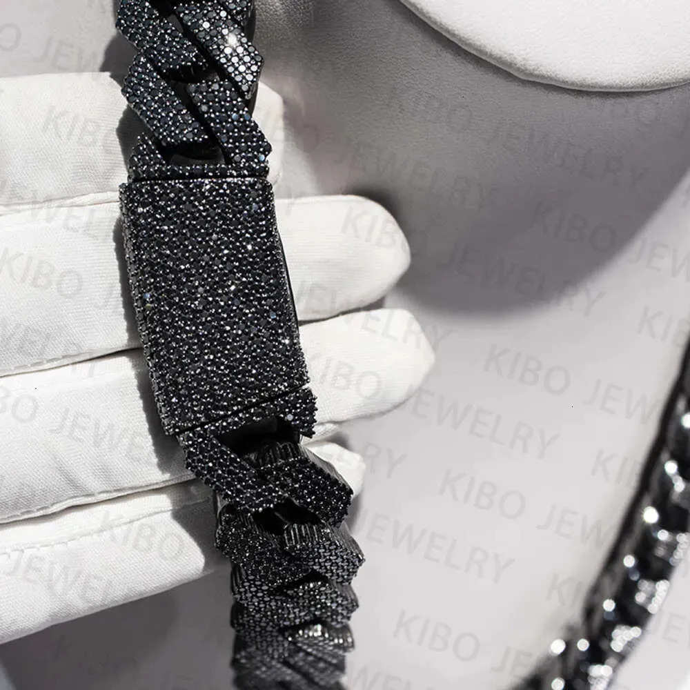Hip Hop Rapper Mossanite Necklace Jewelry Vvs Sterg Sier 20mm Black Dia Moissanite Cuban k Chain
