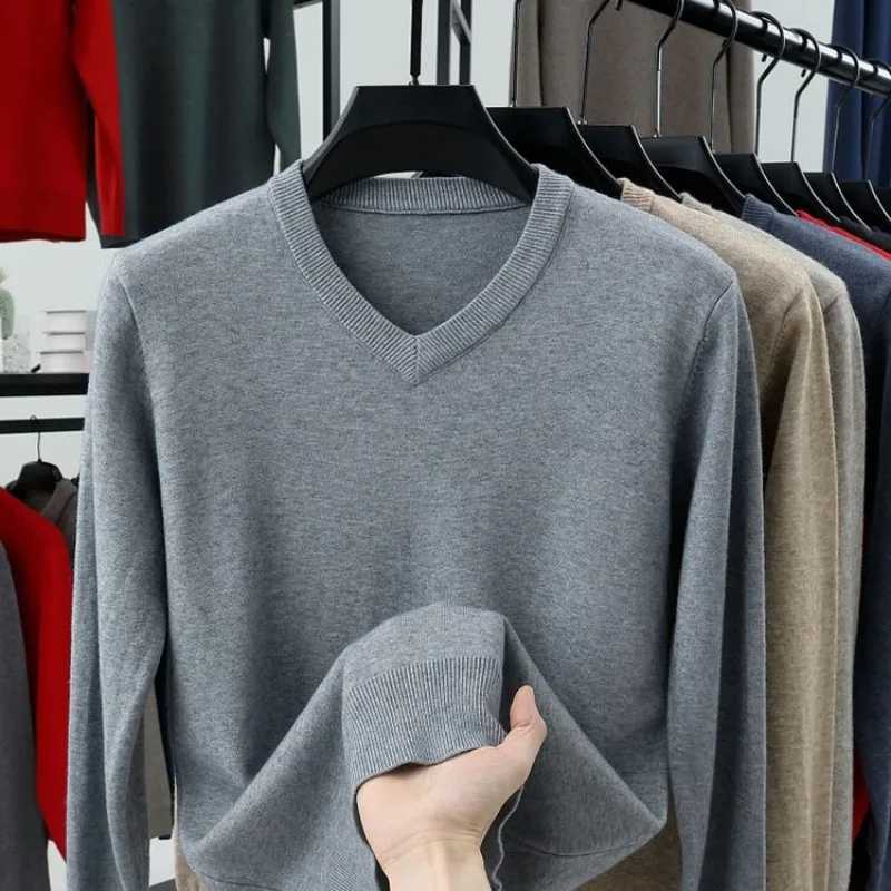 Mens Long Sleeve Knit Pullover Sweater Autumn Winter Soft Thermal Warm Classic Sweater Lightweight Black Light Gray Sweater J251015
