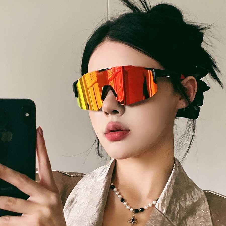 New Sports Outdoor Cycling Colorful Sunglasses Men and Women Night Riding Bicycle Color Changing Glasses Windproof Eye Protection Sunglasses H251015