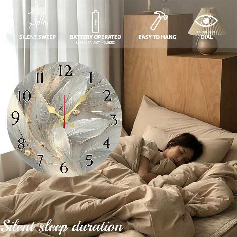 Feathered Design Wooden Round Silent Hanging Wall Clock Suitable For Living Room Office Study Room Bedroom Home Decoration C251015