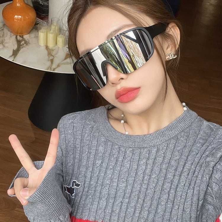 Matte Black Mercury Oversized Frame Outdoor Cycling Mountaineering Skiing Windproof Goggles Slimming Sunglasses H251015