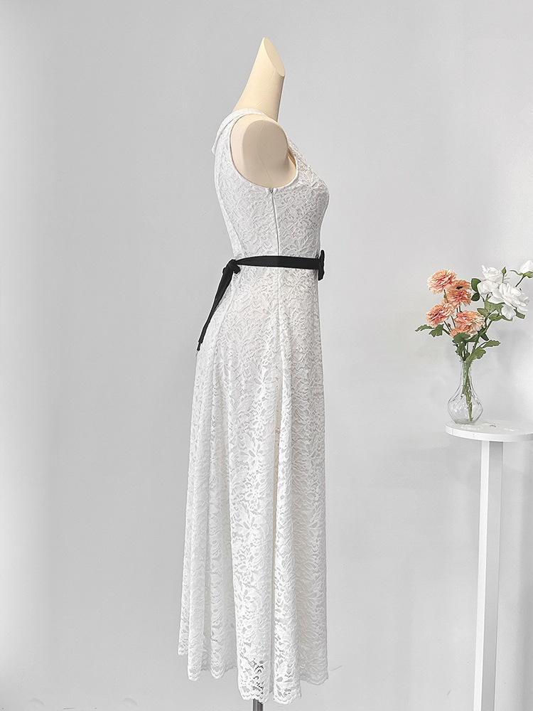 LW08903 Sweet white lace dress sleeveless design bow waist light