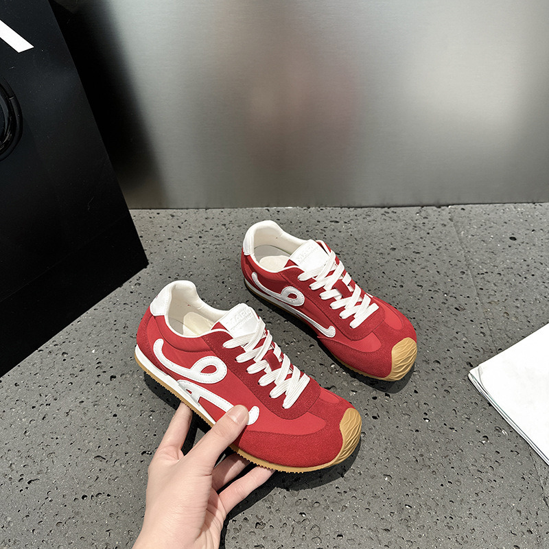 2025 Spring/Summer Yang Mi's hit style matching sports training platform height-increasing shoes, waffle-style Agnes shoes, casual multi-color ba