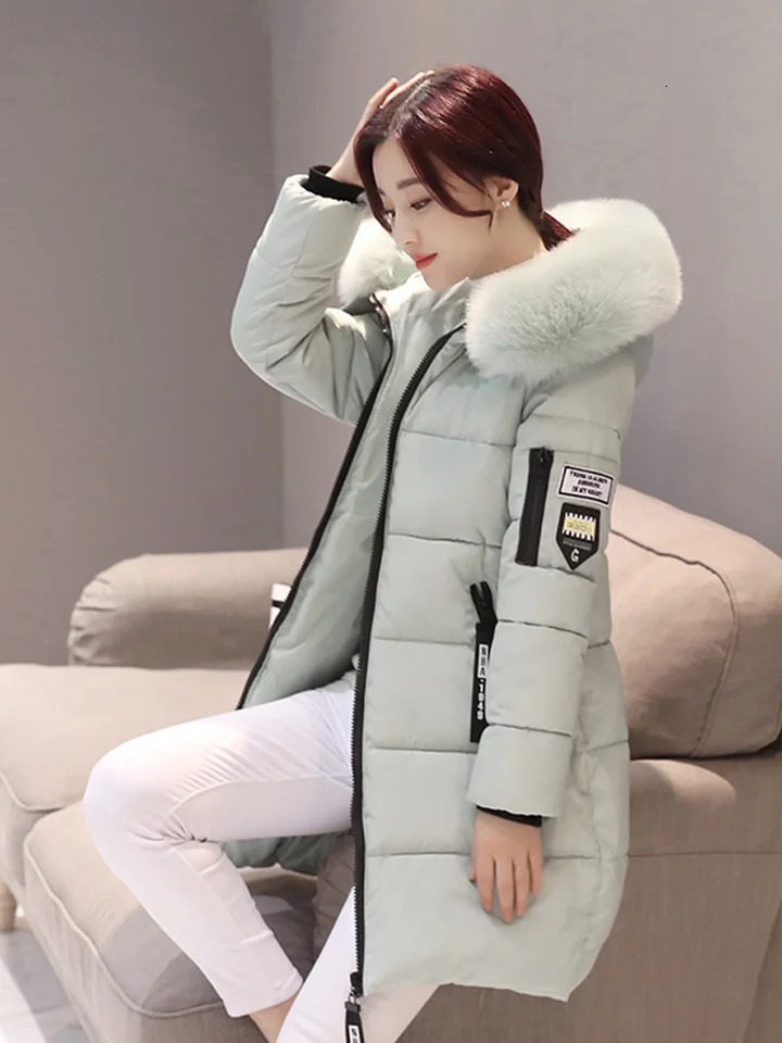 Women Winter Fur Collar Hooded Parka Fashion Letter Patch Zipper Pockets Long Jacket Elegant Slim Warm Thick Female Coats 251029