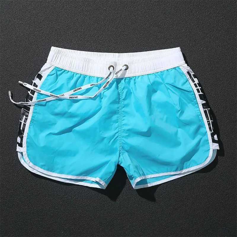 Lightweight Sports Men 2025 Summer Quickdrying Loose Running Fitness Threepoint Beach PantsT251015