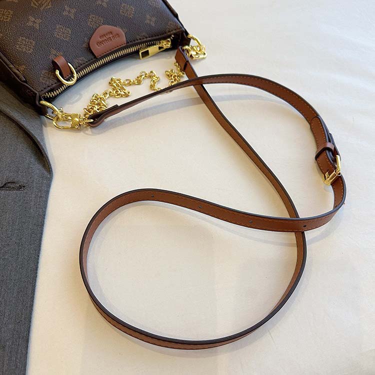 Luxury bag crossbody bag shoulder bag Designer bag tote handbag underarm bag leather Hot style crossbody canvas handbag makeup bag message bag