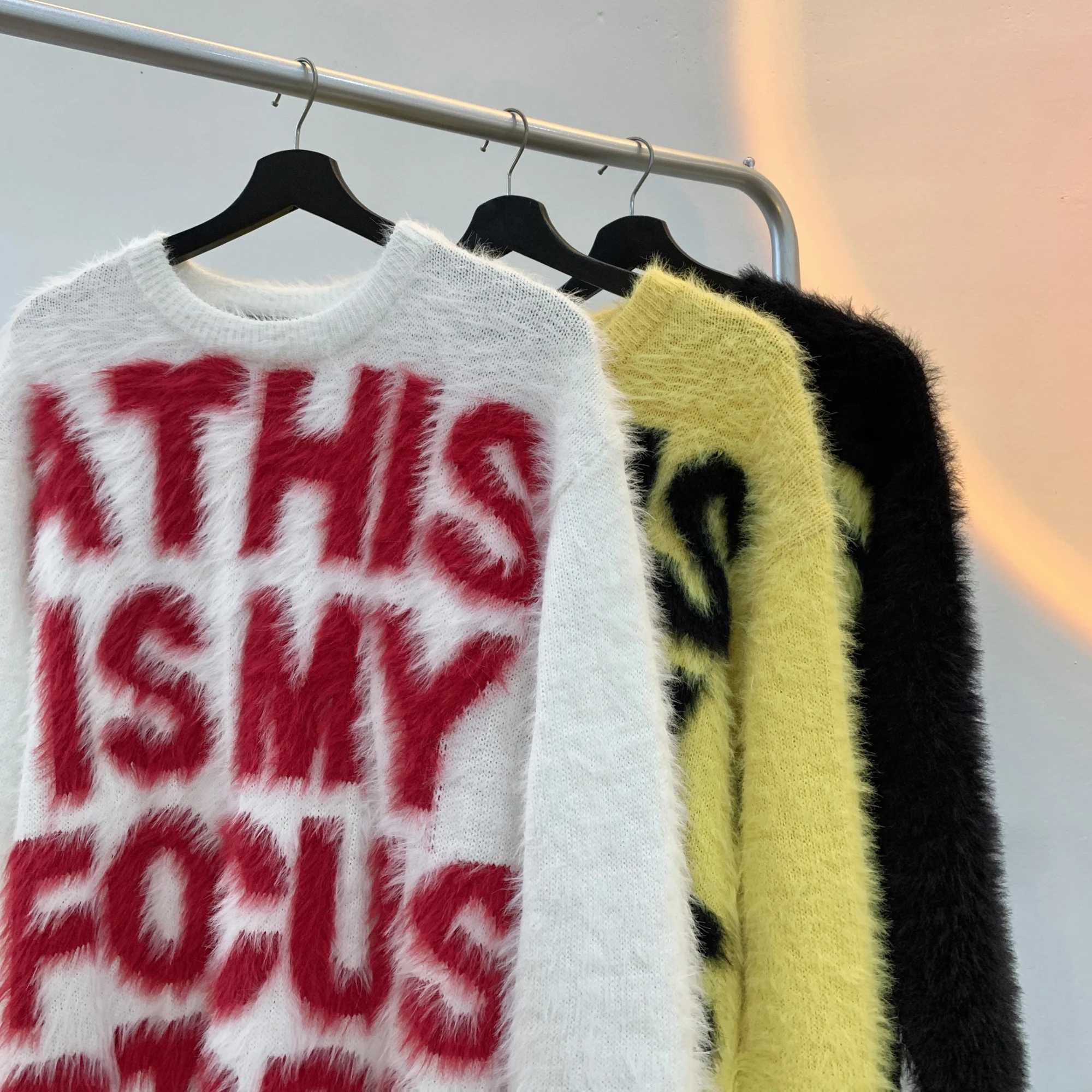 2025 New Mens Autumn Winter Long Sleeve Casual Sweater Tops Male Print Knitted Jumpers Men Loose Oneck Pullover Tops C59 J251015