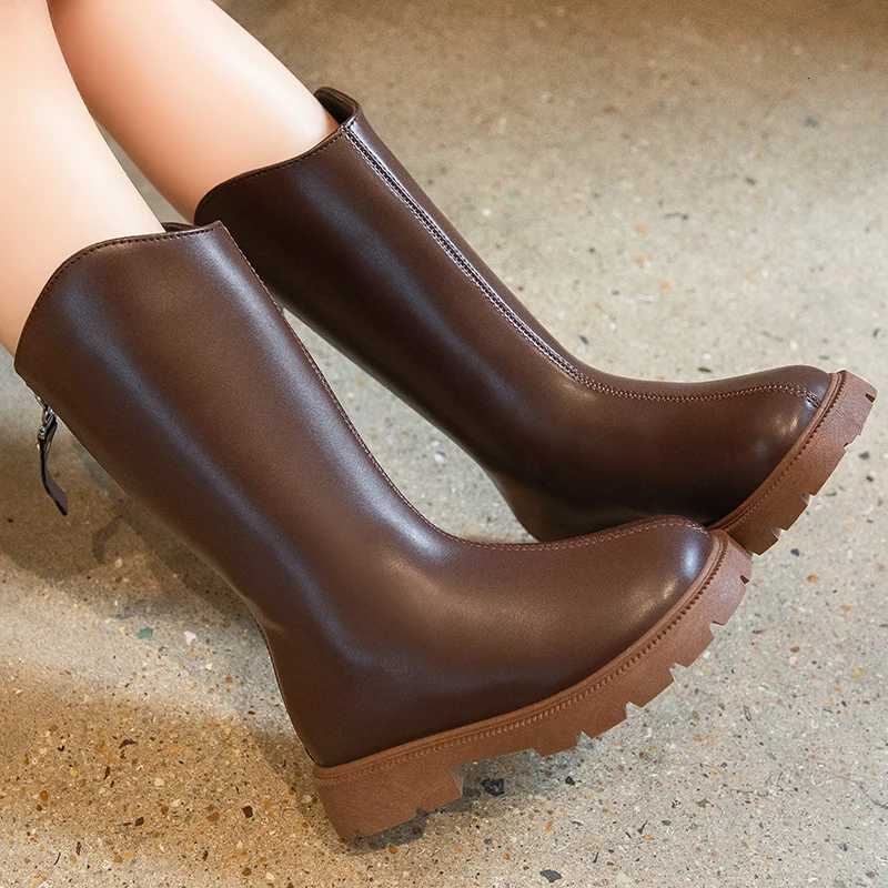 Fashion Childrens School Leather Boots Classic Black Brown Girls Causal Platform Boots Roundtoe Kids Catwalk Midcalf BootsT251015