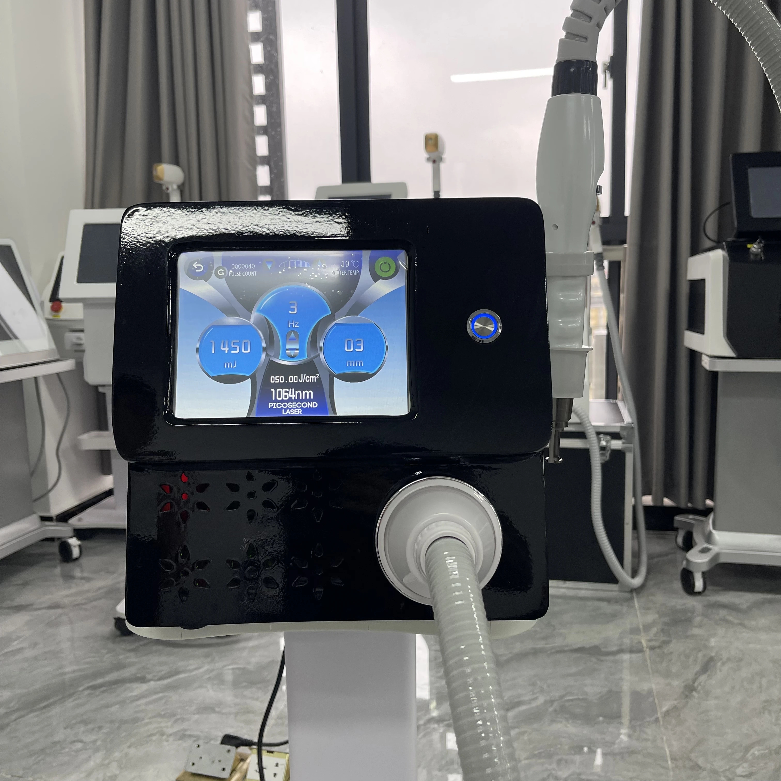HOT New Nd Yag Picosecond Laser High Power 1064nm 532nm 755nm Picosecond Laser Acne Treatment Tattoo Removal Freckle Removal Machine