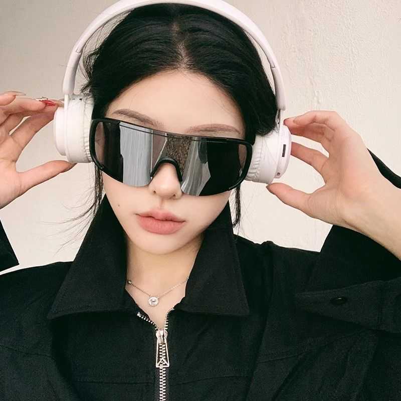 Oversized Frame Outdoor Cycling Mountaineering Skiing Windproof Goggles Sunglasses Sun Protection Onepiece Sunglasses for Men and Women H251015