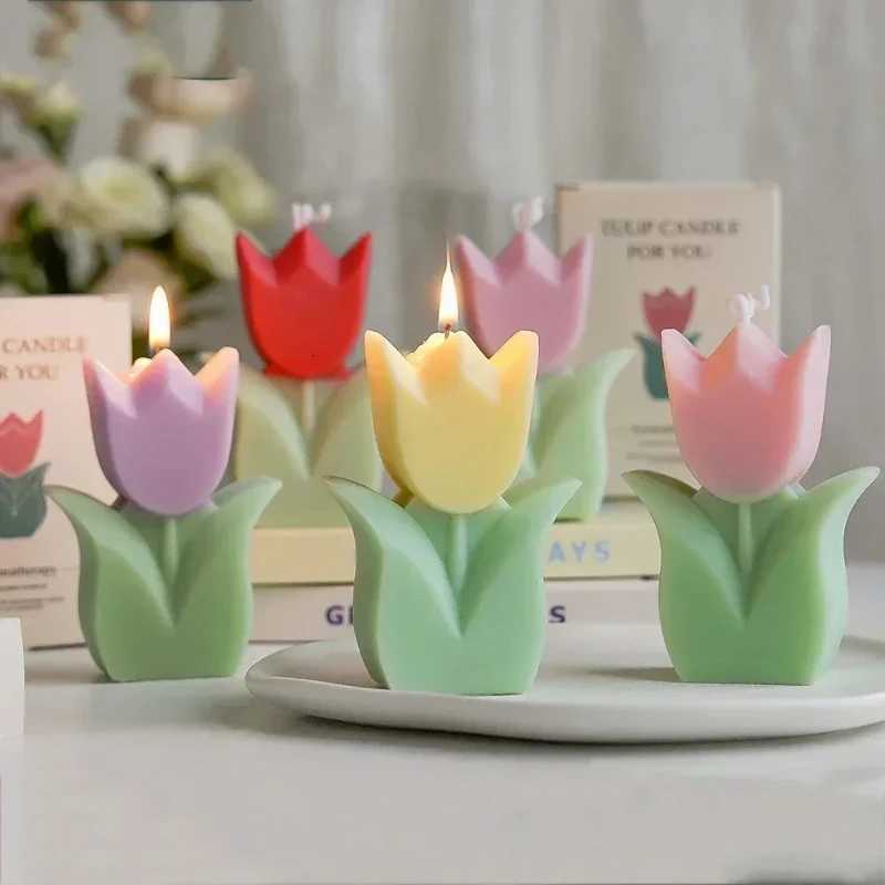Creative Wedding Guest Candles Gifts Tulip Flower Aromatherapy Candle Aesthetic Room Decor Aromatic Candles Girl Birthday Gifts C251015