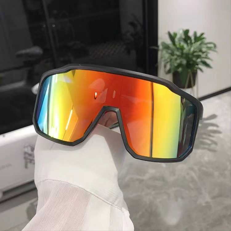 Cycling Glasses Oversized Frame Outdoor Cycling Windproof Sports Sunglasses Men and Women Mountaineering Skiing Eye Protection Slimming Sunglasses H25