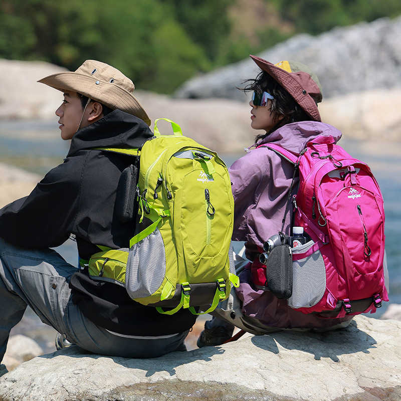 Outdoor Men and Women Large Capacity Hiking Backpack Travel Climbing Lightweight Professional Trekking Sports Travel Backpack Simple H251015