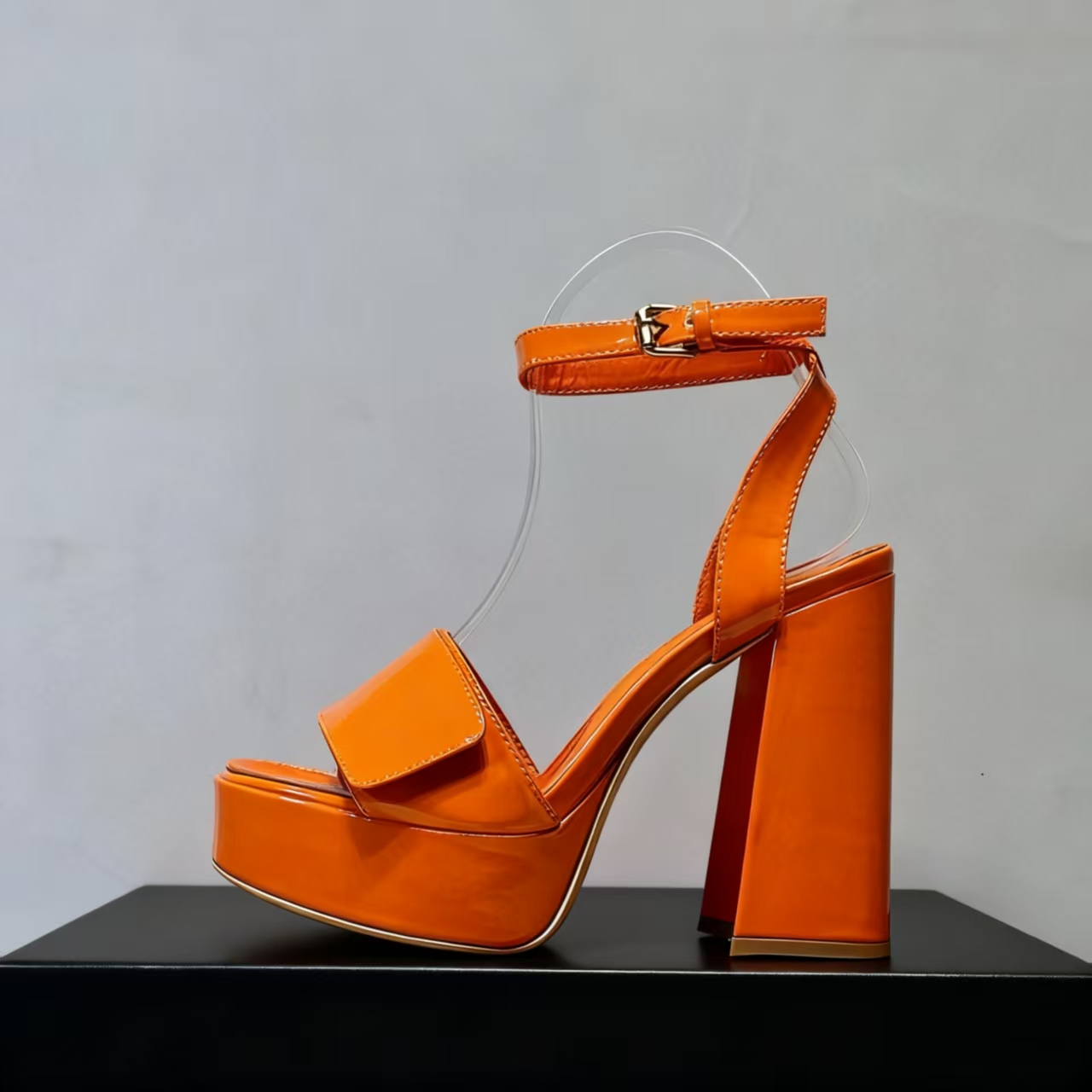 Women's Chunky Heel Waterproof Platform Sandals Genuine Leather Rhinestones Ankle Strap Open Toe Party Evening Shoes Luxury designer high heels size 35-42 box