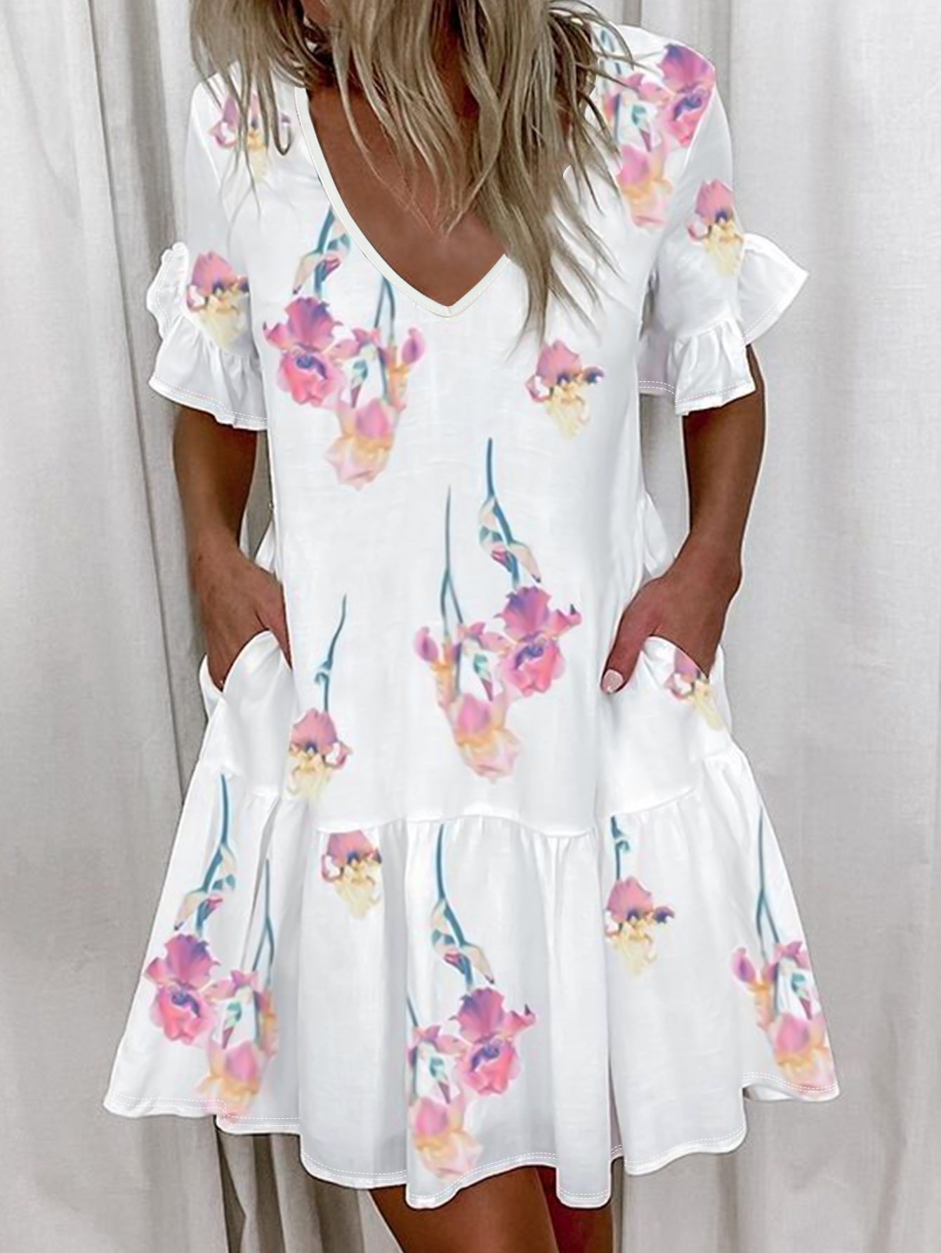 Elegant Womens Long-Sleeve Ethno-Vintage Print Maxi Dress for Cool Seasons - Casual Chic Design-CF52850