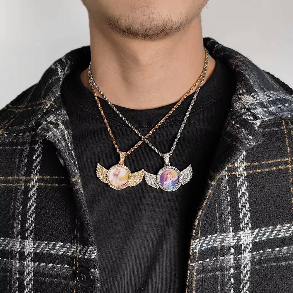 NUOYA Hip Hop Custom Photo Angel Wing Pendants Bling Moissanite Diamond Memorial Picture Frames Projection Pendant Jewelry for Gifts Designer