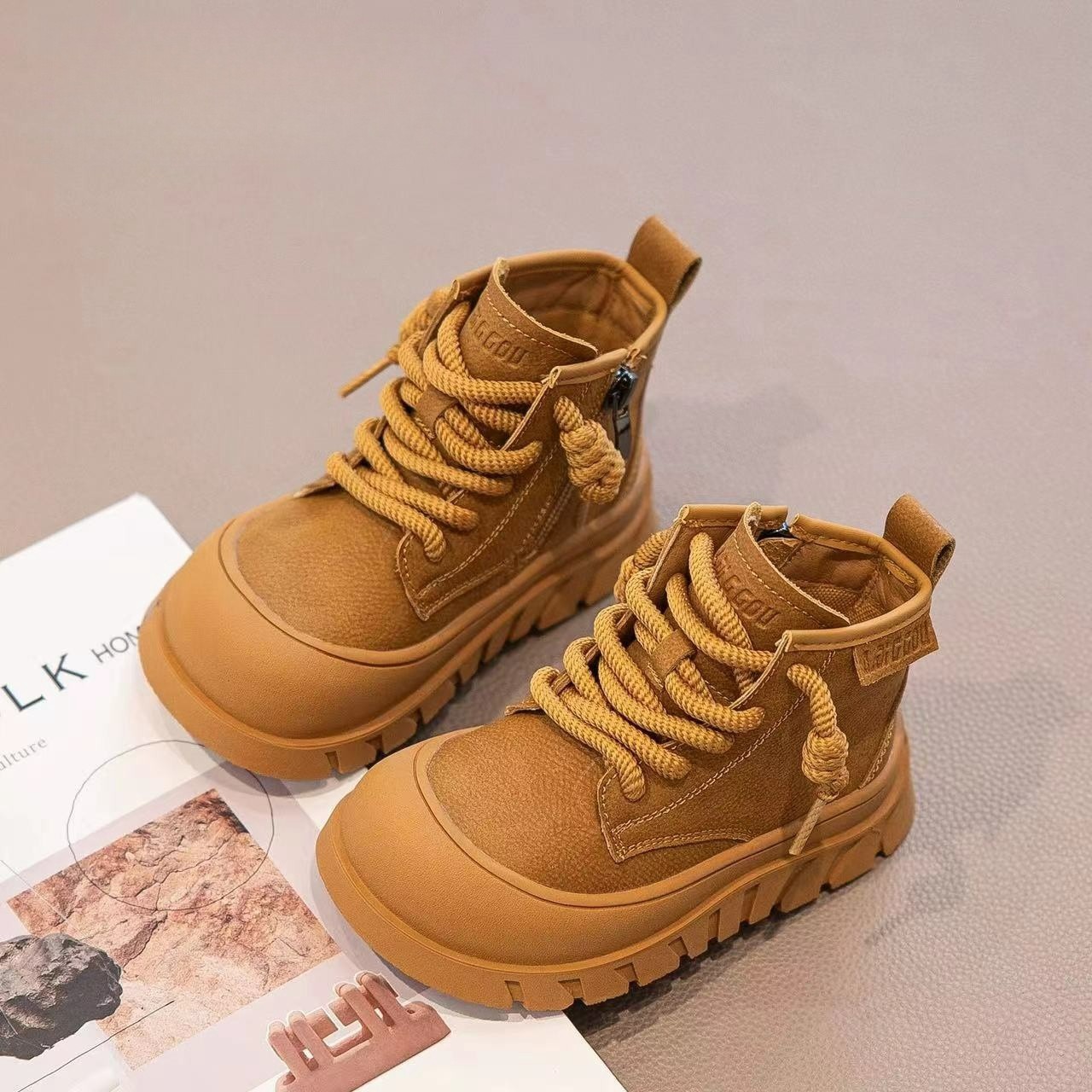 Designer Shoes Children's Yellow boots 2025 New Style Children's Leather Boots Boys Fashionable Short Boots Girls Martin Boots Big Kids Flat