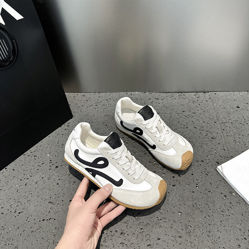 2025 Spring/Summer Yang Mi's hit style matching sports training platform height-increasing shoes, waffle-style Agnes shoes, casual multi-color ba