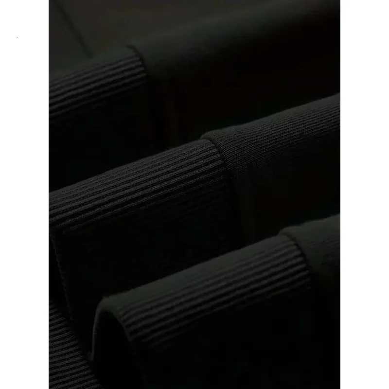 Mens loose and quickdrying summer casual medium and long youth versatile elastic waist straight shortsT251015