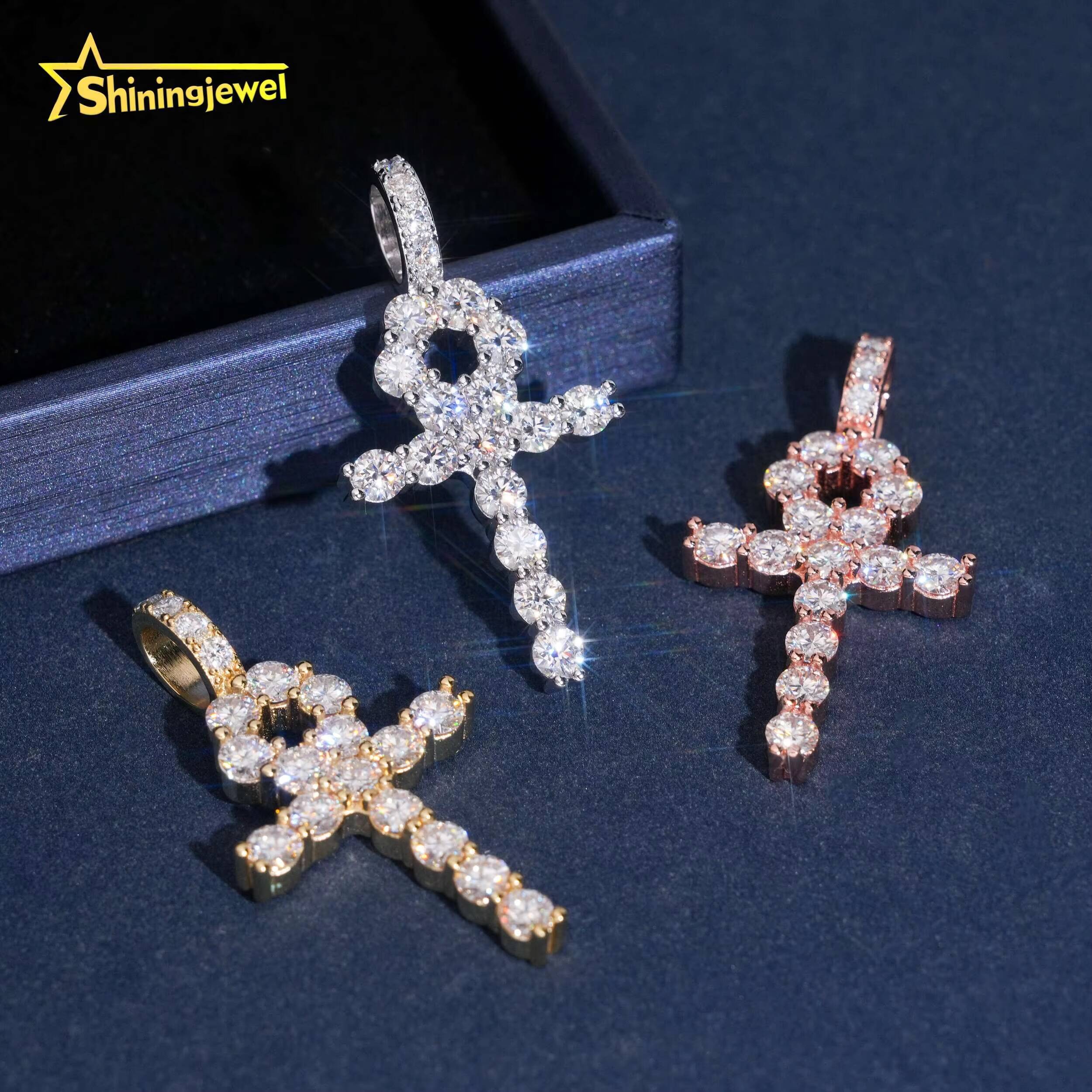 GRA Certified Iced Out Jeweley Round Cut Cross Moissanite Pendant 925 Silver Pendant Iced Out Pendant Ready to Ship